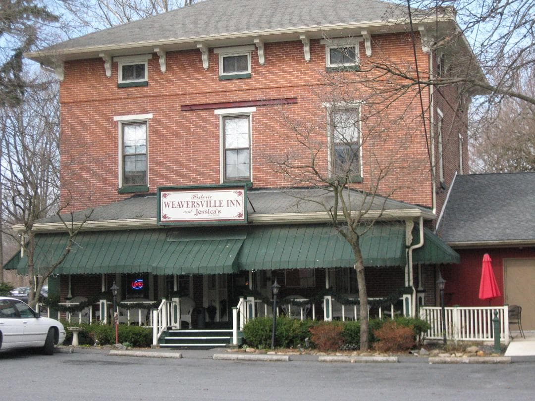 Hay's Tavern, the historic Weaversville Inn